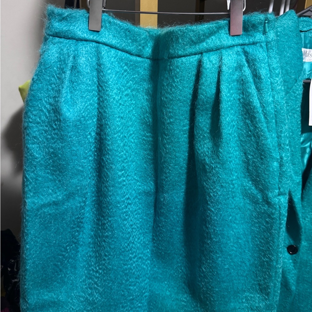 MAXMARA TURQUOISE mohair skirt and jacket SET - Picture 3 of 11